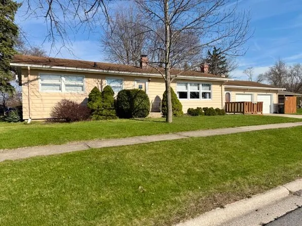 1806 Beulah Vista Blvd, Valparaiso, IN 46383