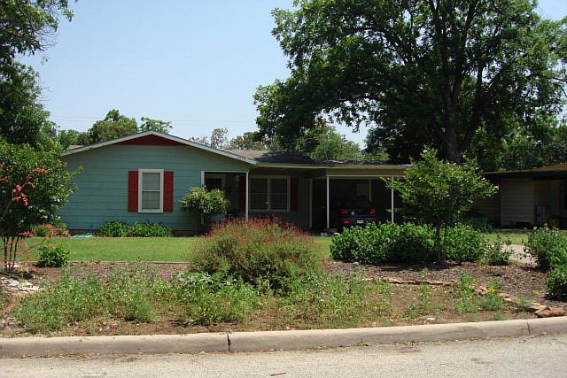 1st image of 2833 Colorado Ave