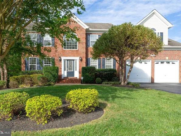 22967 Thornbury Dr, Hollywood, MD 20636