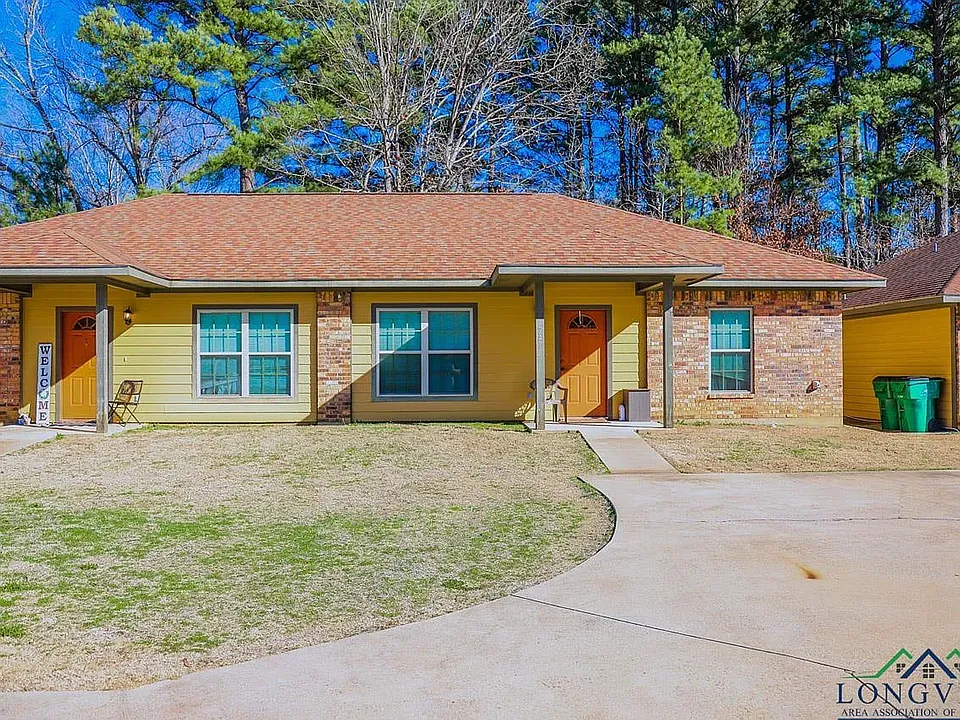 1120 Creekwood Ln