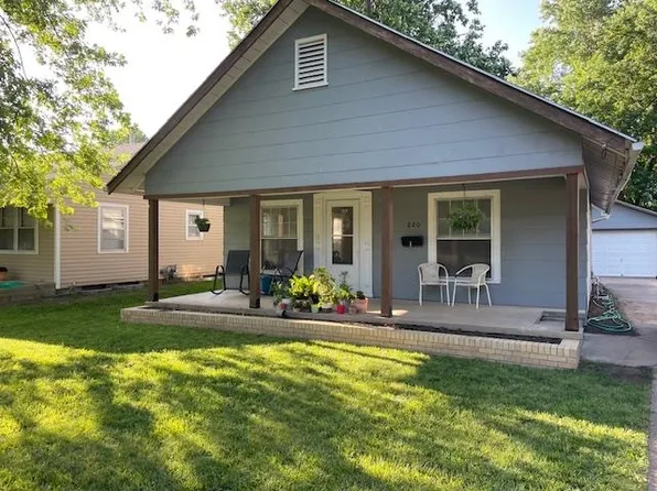 820 W Broadway St, Newton, KS 67114