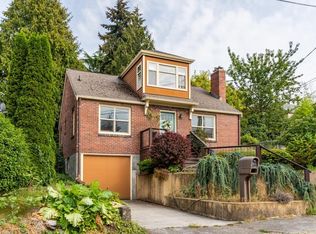 9514 4th Ave NE, Seattle, WA 98115