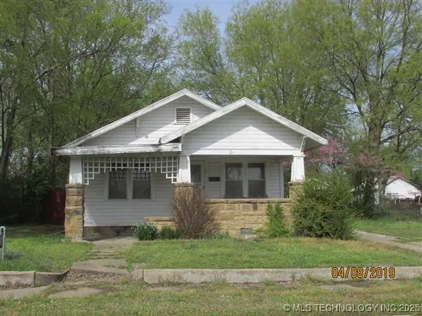 804 N Oklahoma Ave, Okmulgee, OK 74447