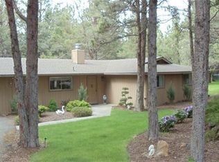 20490 SE Klahani Dr, Bend, OR 97702