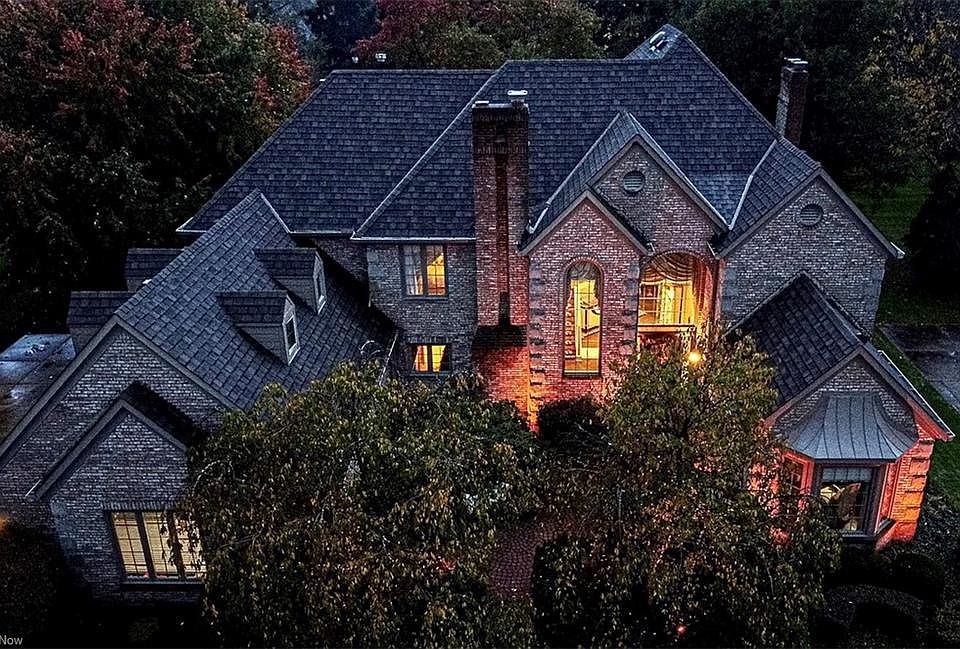 1st image of 23479 Wingedfoot Dr