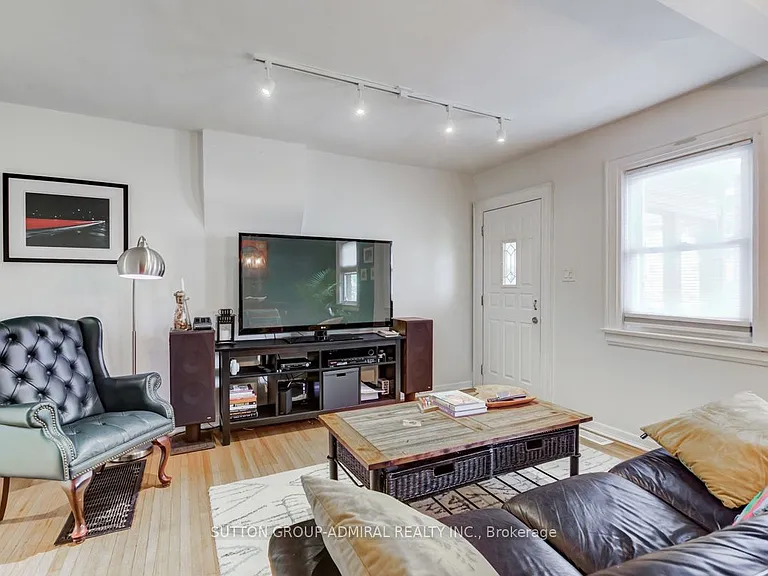53 Pritchard Ave — Photo 5