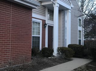 778 Old Checker Rd, Buffalo Grove, IL 60089