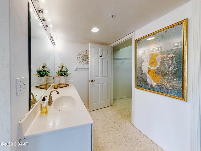 1 John Anderson Dr #Penthouse 7 — Photo 18