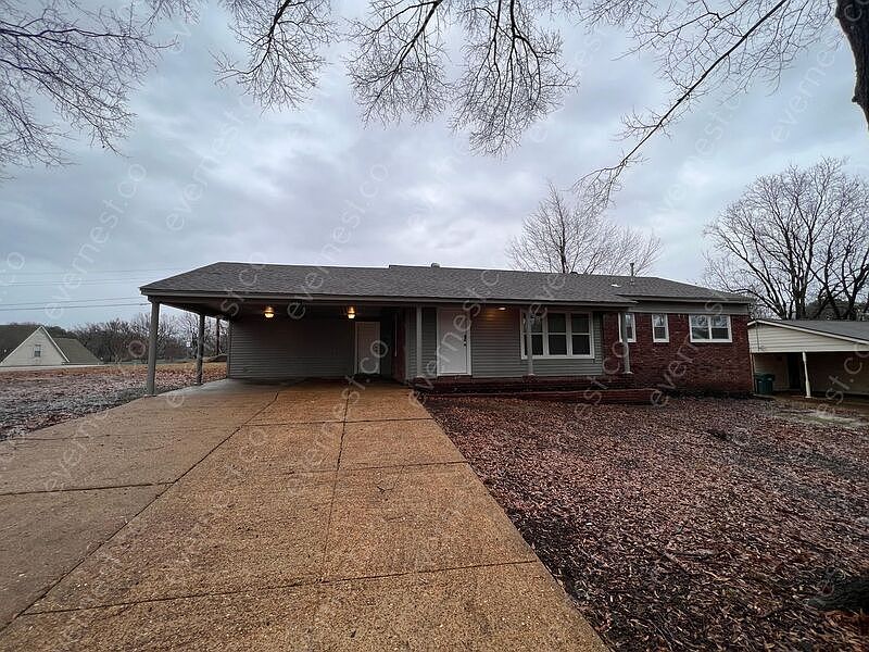 1st image of 8754 Yorktown Dr