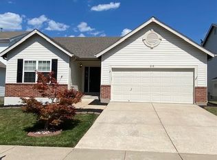 219 Spring Borough Dr, O'Fallon, MO 63368