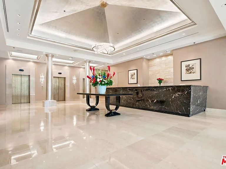 10724 Wilshire Blvd #1104 — Photo 39