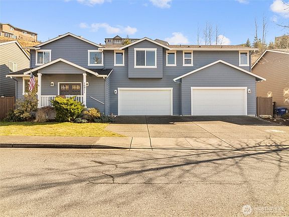 3rd image of 16911 W Hill Drive E