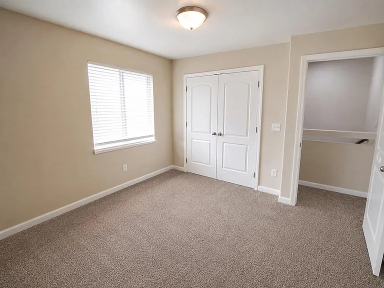 864 Compass Loop — Photo 14