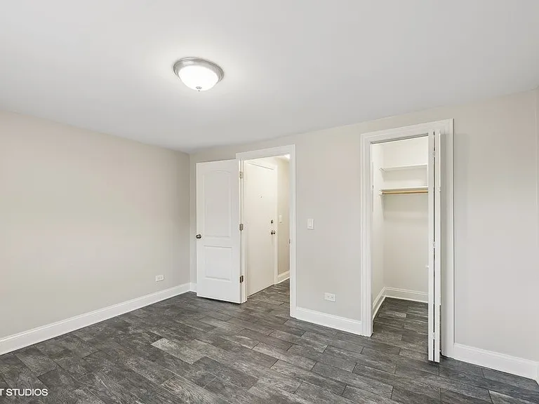 3940 N Narragansett Ave #3S — Photo 8