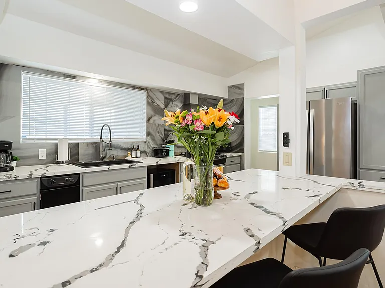 2205 Santa Paula Dr — Photo 80
