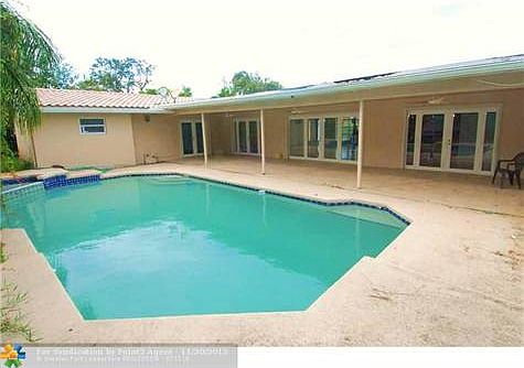 2nd image of 4956 N 33rd Ct