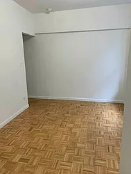 Rented by M.Grossman R.E. Management