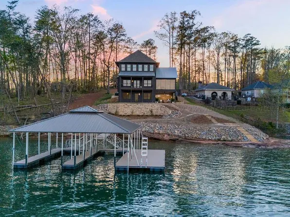 109 Estes Pointe Dr, Arley, AL 35541