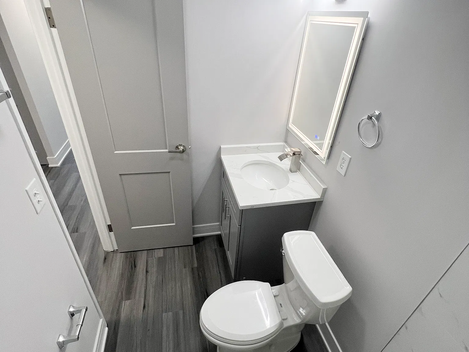 8340 W Catherine Ave — Photo 4
