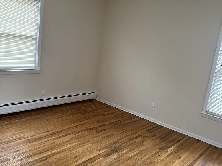 249 N Middletown Rd — Photo 29
