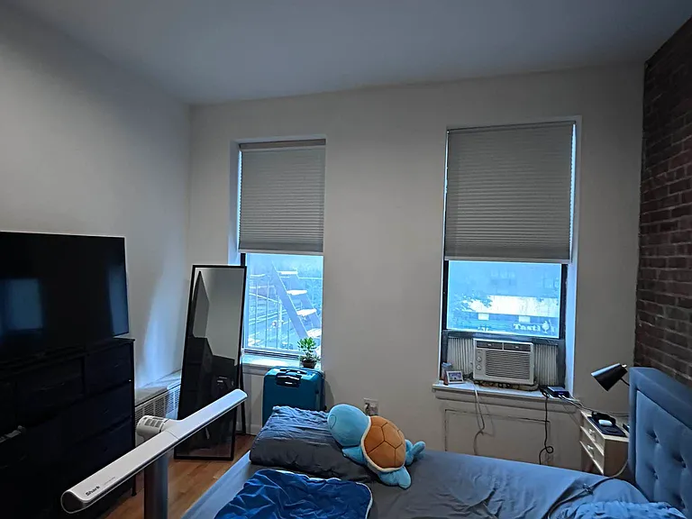 417 3rd Ave #2B — Photo 11