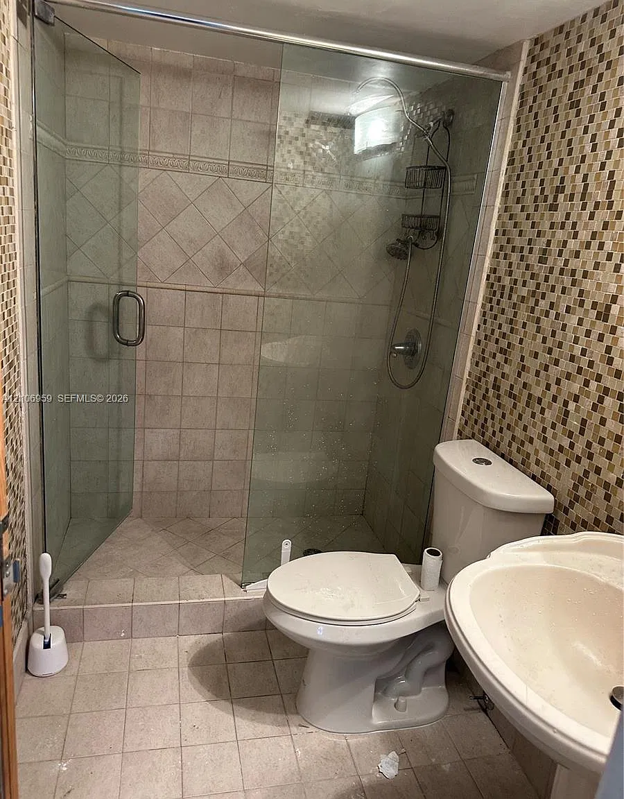 Waterpoint Condo — Photo 3