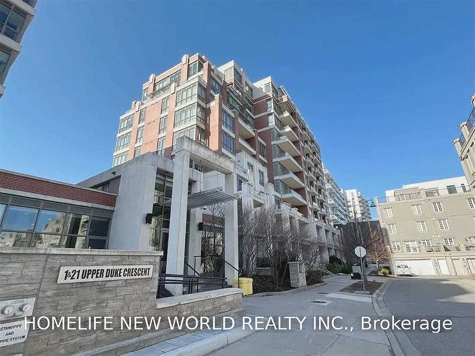 1 Upper Duke Cres #111