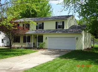 3066 Jeanlin Dr SE, Grand Rapids, MI 49546