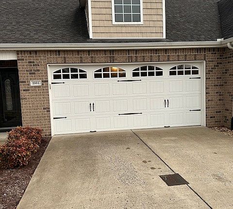 2nd image of 395 Devon Chase Hl Unit 1801