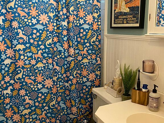 Nice bath with tiled floor.