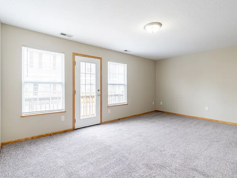 2150 NE 18th St #14 — Photo 11