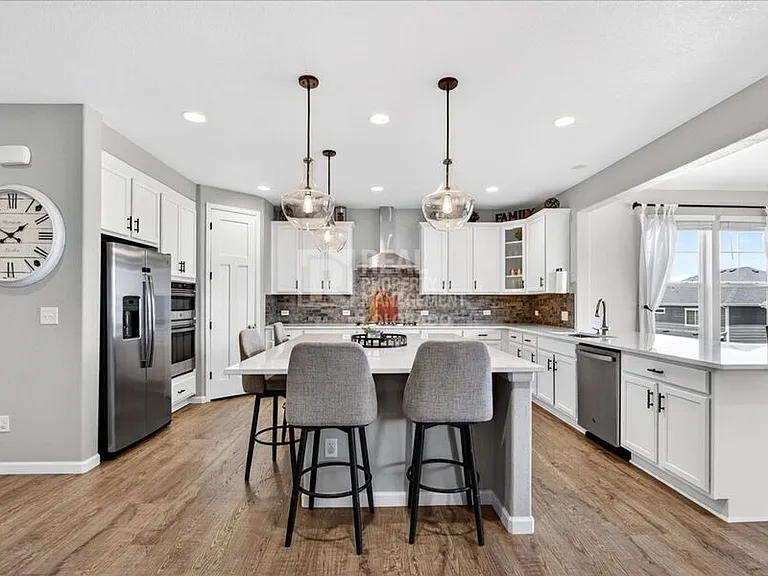 5176 Ditmars Trl — Photo 14