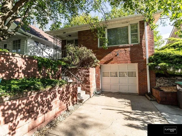 5516 Hickory St, Omaha, NE 68106
