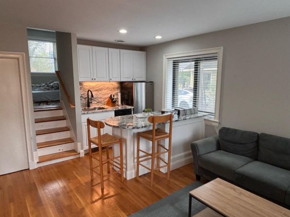 261 Mount Auburn St #1A