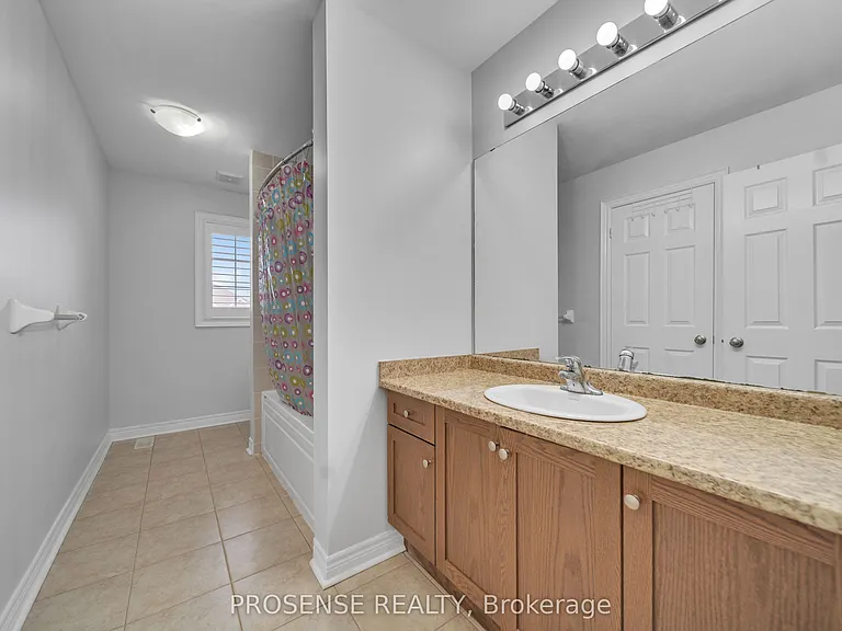 2 Timbercove Rd — Photo 16