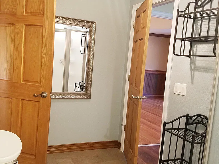 121 S University Ave — Photo 12