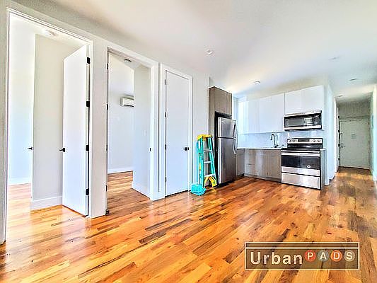1st image of 1671 Lincoln Pl #3A