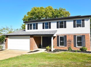 1145 Hobbs Mill Dr, Ballwin, MO