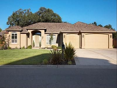 1st image of 1939 Calaveras Dr