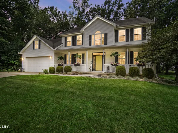 26413 Catawba Dr, Perrysburg, OH 43551