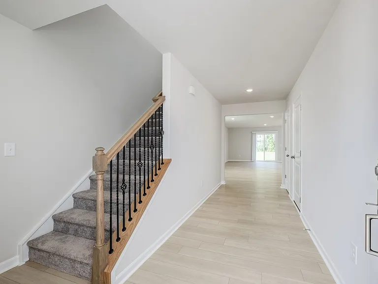 1014 Cleveland Meadows Trl — Photo 9
