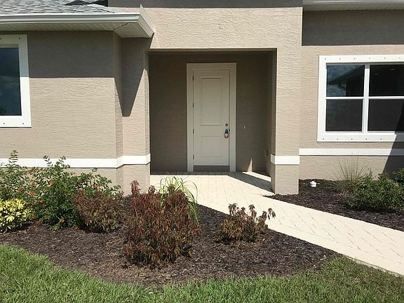 2nd image of 1269 NE 34th Ln