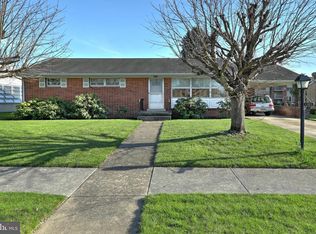 108 Kuhn Dr, Hanover, PA 17331