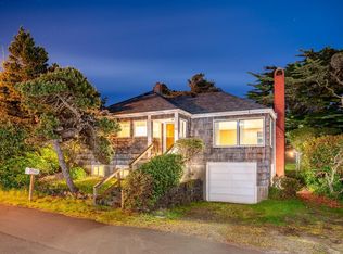 521 SW Smith Ct, Newport, OR 97365