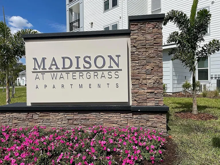 Madison Watergrass — Photo 2