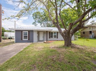 306 Park St, Commerce, TX 75428