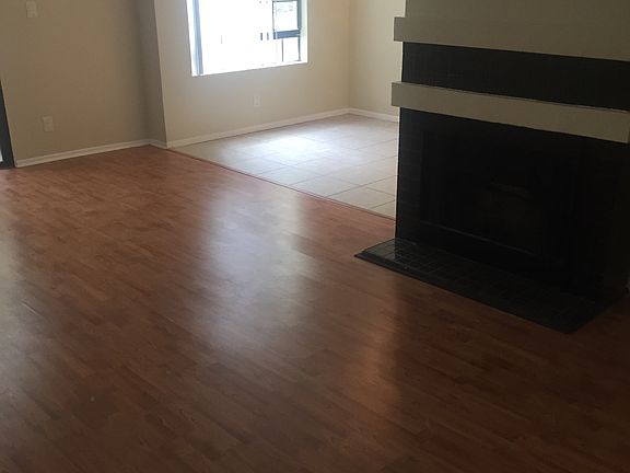 3rd image of 3825 McLaughlin Ave APT 113
