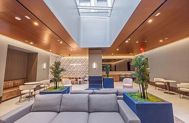 Rented by EXR | media 19