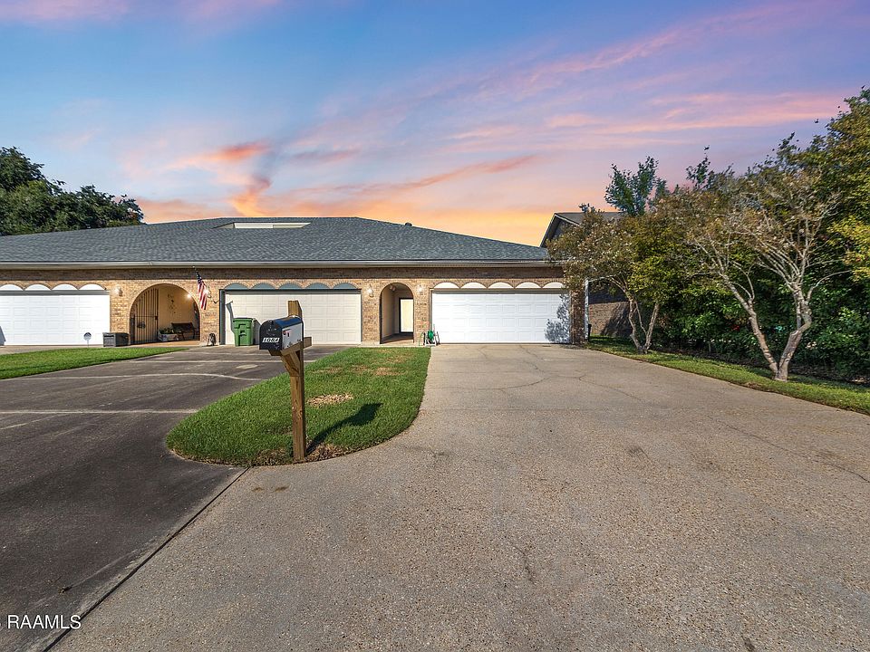 1st image of 108A Highland Dr