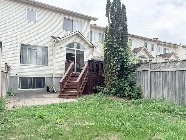 124 Landover Cres — Photo 38